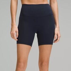 Wunder Train High-Rise Short 6"